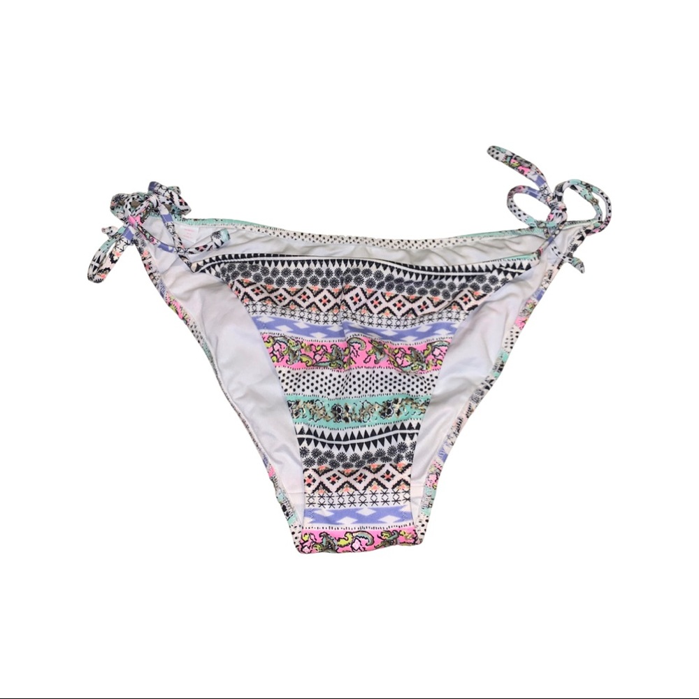 Bikini bottoms